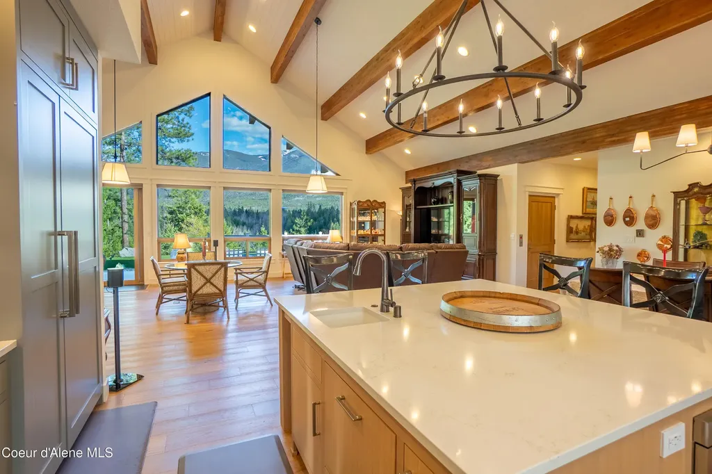 893 Pinnacle Bonners Ferry ID 83805