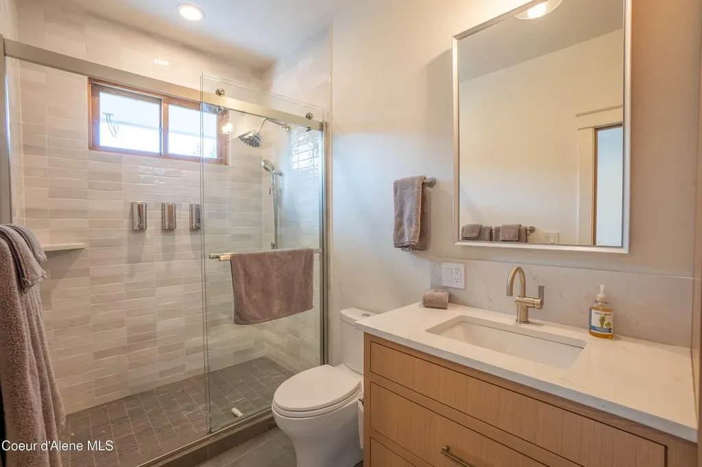 893 Pinnacle Bonners Ferry ID 83805