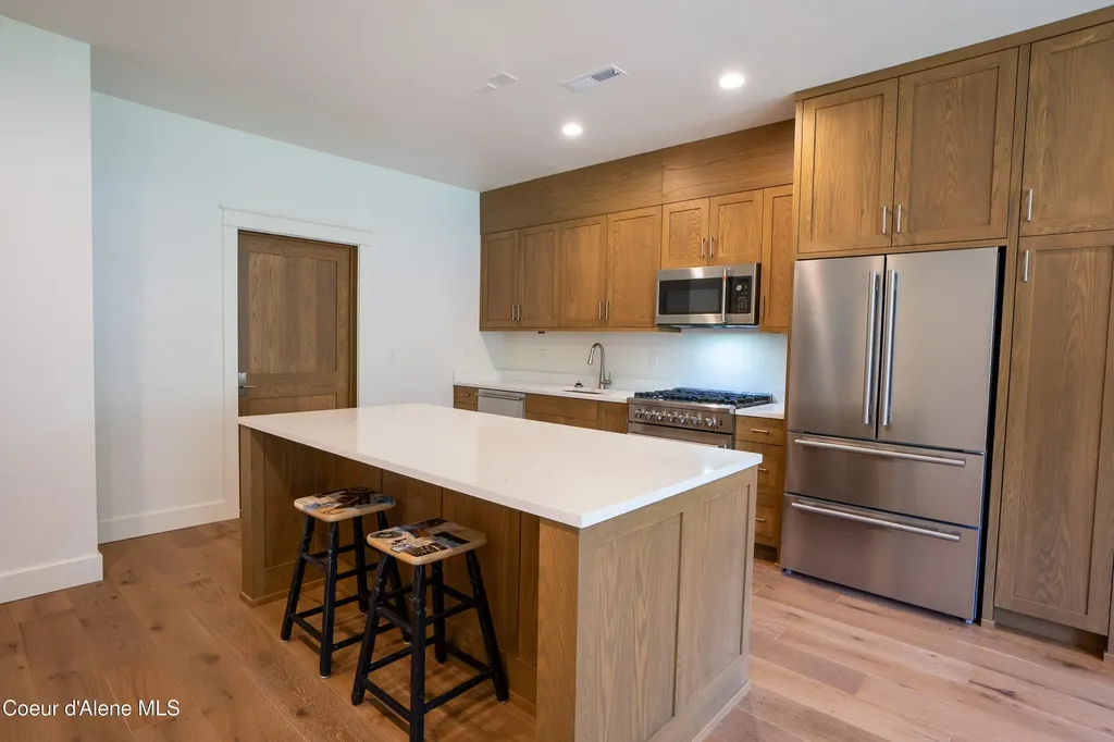 893 Pinnacle Bonners Ferry ID 83805