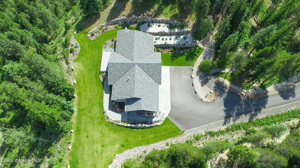 893 Pinnacle Bonners Ferry ID 83805