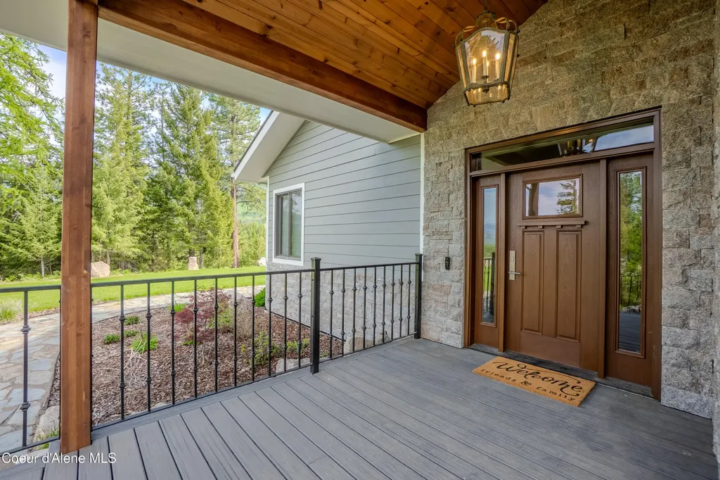 893 Pinnacle Bonners Ferry ID 83805