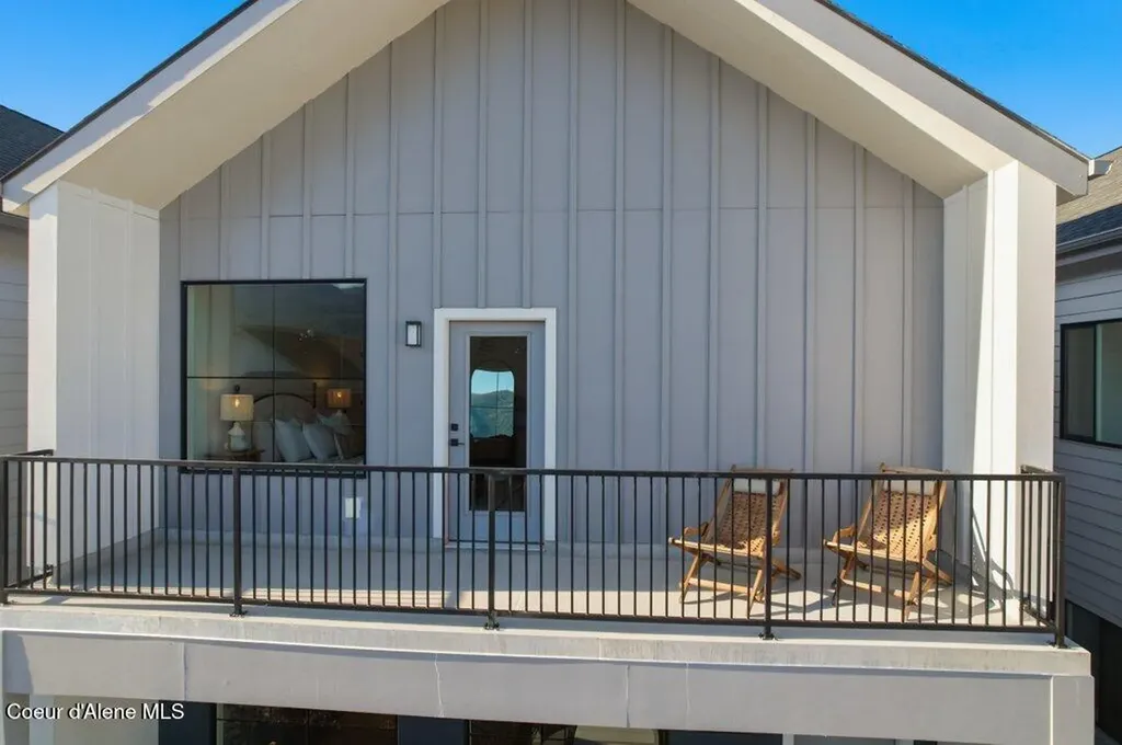 1035 E Railroad Avenue Post Falls ID 83854