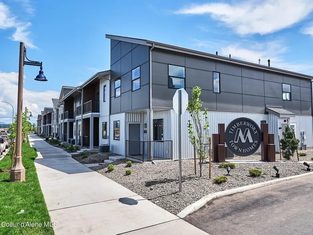 1035 E Railroad Avenue Post Falls ID 83854