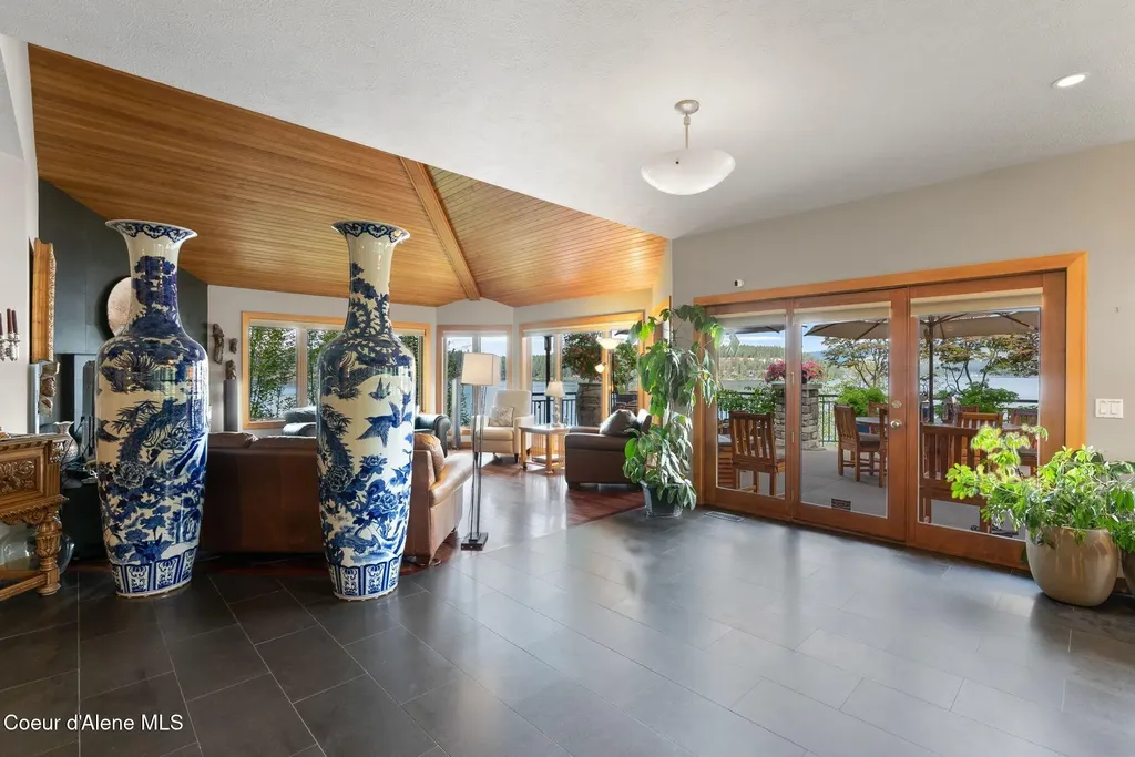 5357 E Hayden Lake Road Hayden ID 83835