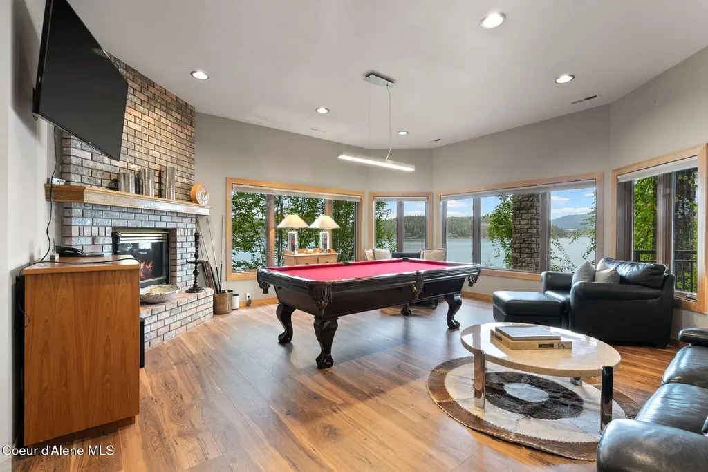 5357 E Hayden Lake Road Hayden ID 83835