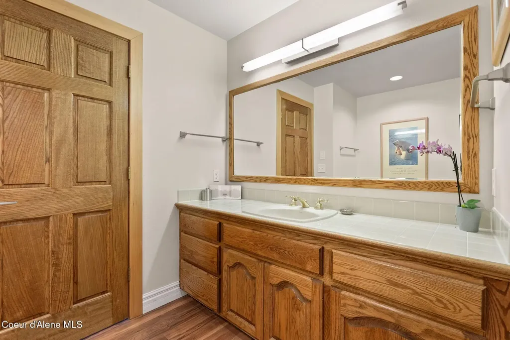 5357 E Hayden Lake Road Hayden ID 83835