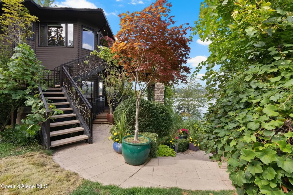5357 E Hayden Lake Road Hayden ID 83835