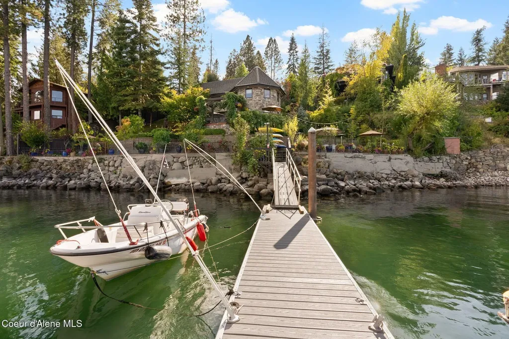 5357 E Hayden Lake Road Hayden ID 83835