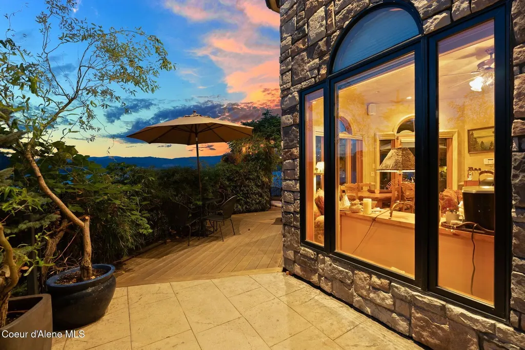 5357 E Hayden Lake Road Hayden ID 83835