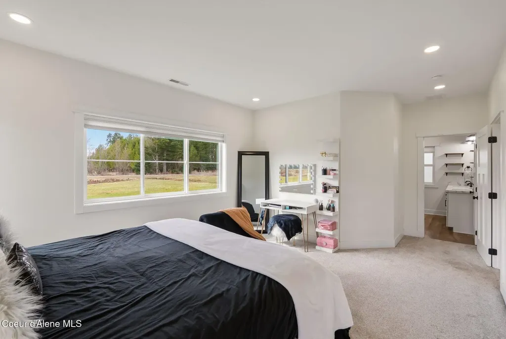 61 Lightfoot Drive Sandpoint ID 83864