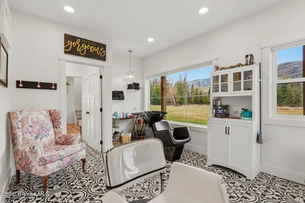 61 Lightfoot Drive Sandpoint ID 83864