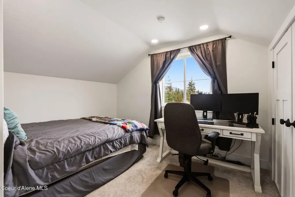 61 Lightfoot Drive Sandpoint ID 83864
