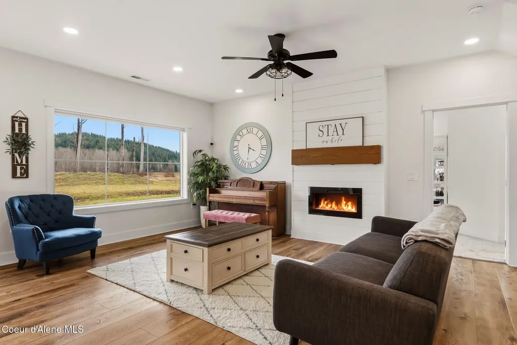 61 Lightfoot Drive Sandpoint ID 83864