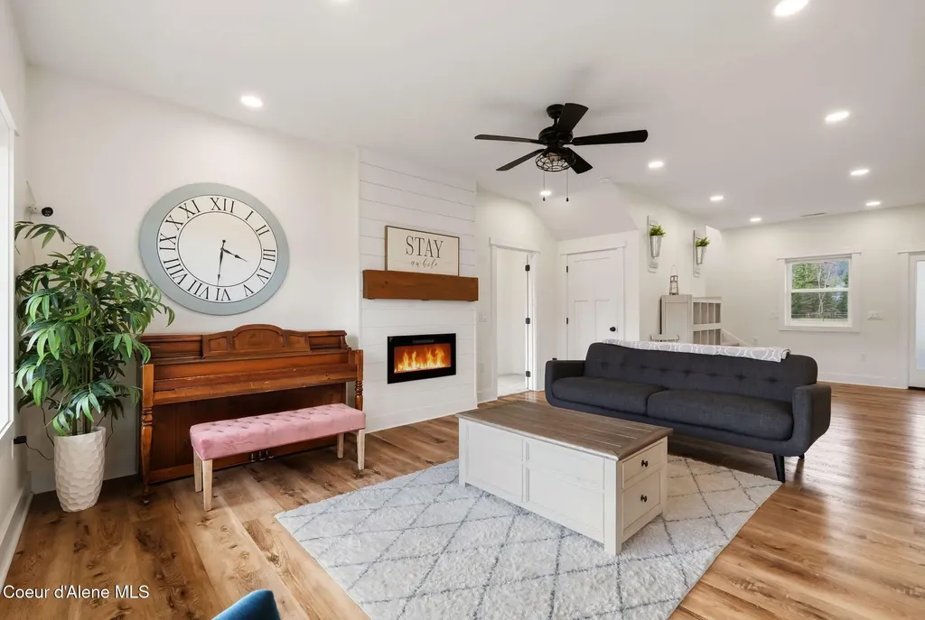61 Lightfoot Drive Sandpoint ID 83864