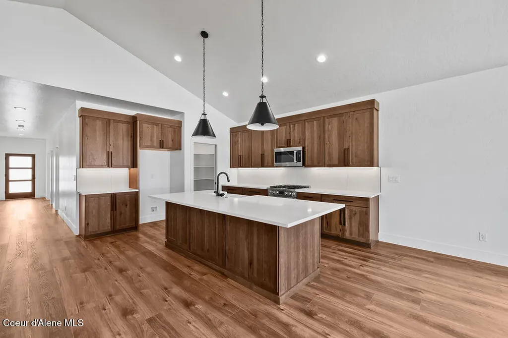 13379 N Bale Street Rathdrum ID 83858