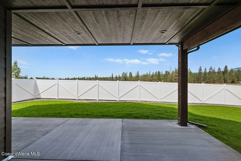 13379 N Bale Street Rathdrum ID 83858