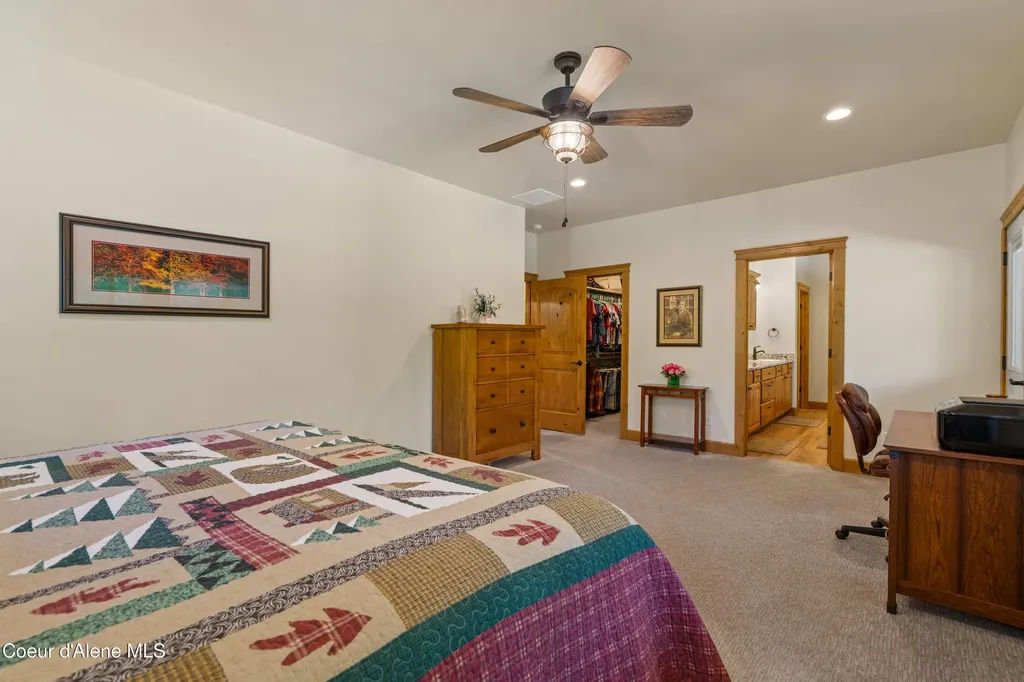 1657 W Highway 54 Spirit Lake ID 83869