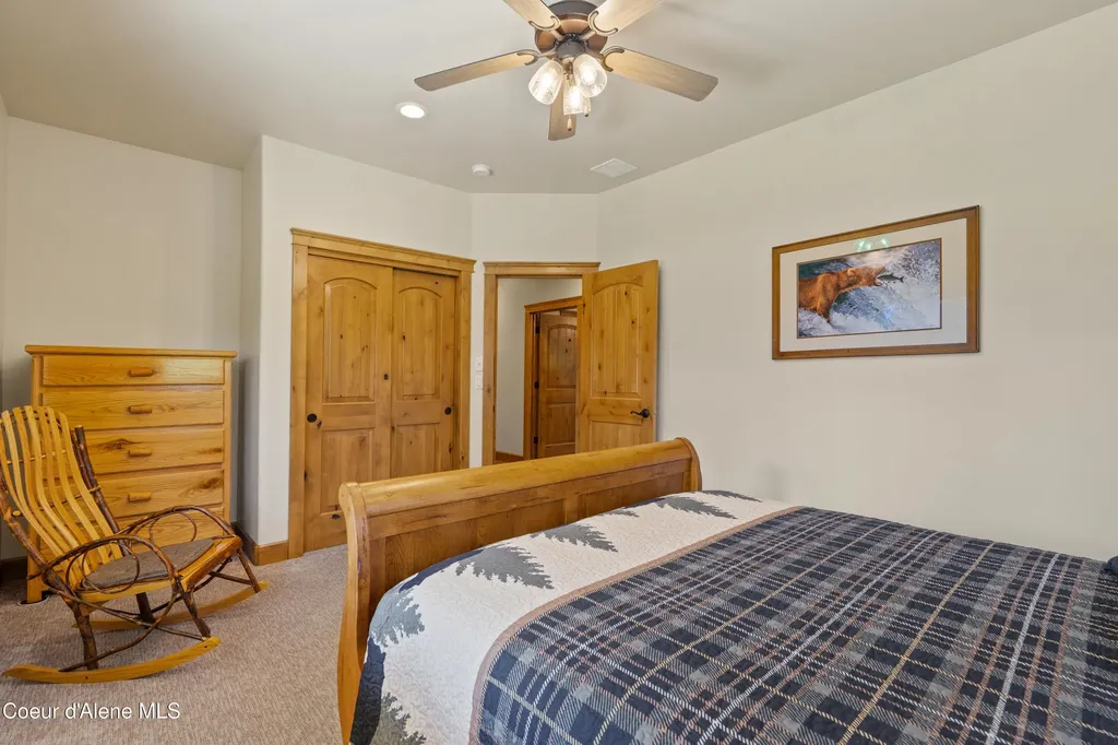 1657 W Highway 54 Spirit Lake ID 83869
