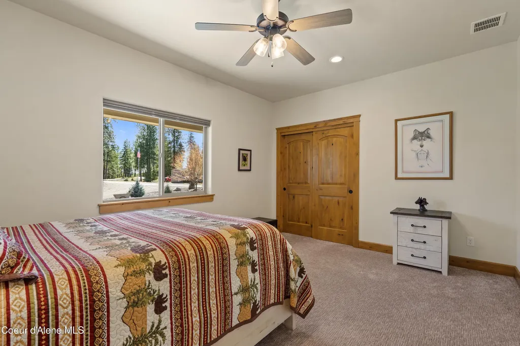 1657 W Highway 54 Spirit Lake ID 83869
