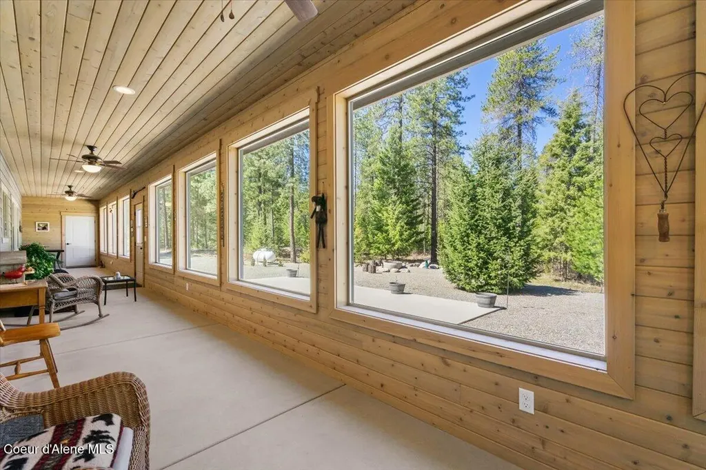 1657 W Highway 54 Spirit Lake ID 83869