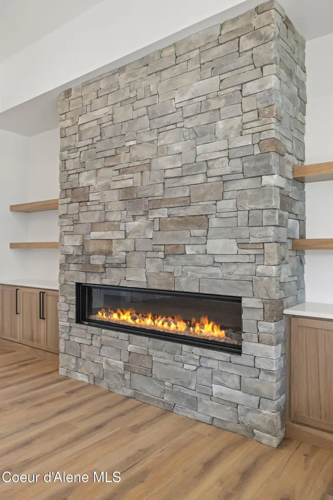 8118 W Ferguson Lane Rathdrum ID 83858
