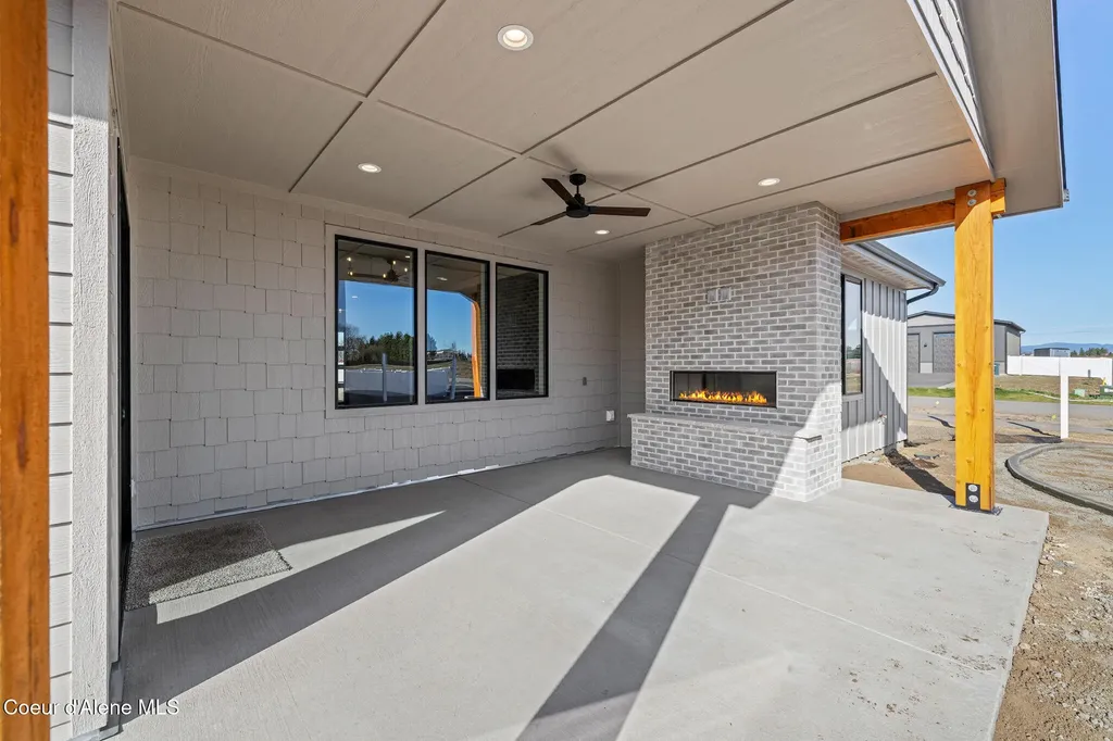 8118 W Ferguson Lane Rathdrum ID 83858