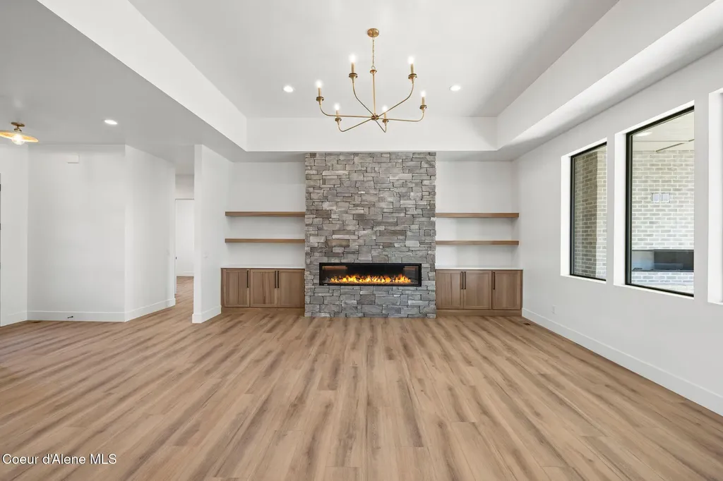 8118 W Ferguson Lane Rathdrum ID 83858