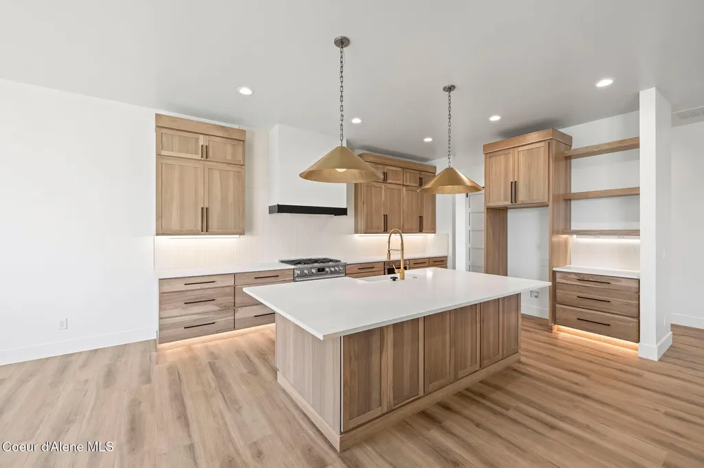8118 W Ferguson Lane Rathdrum ID 83858