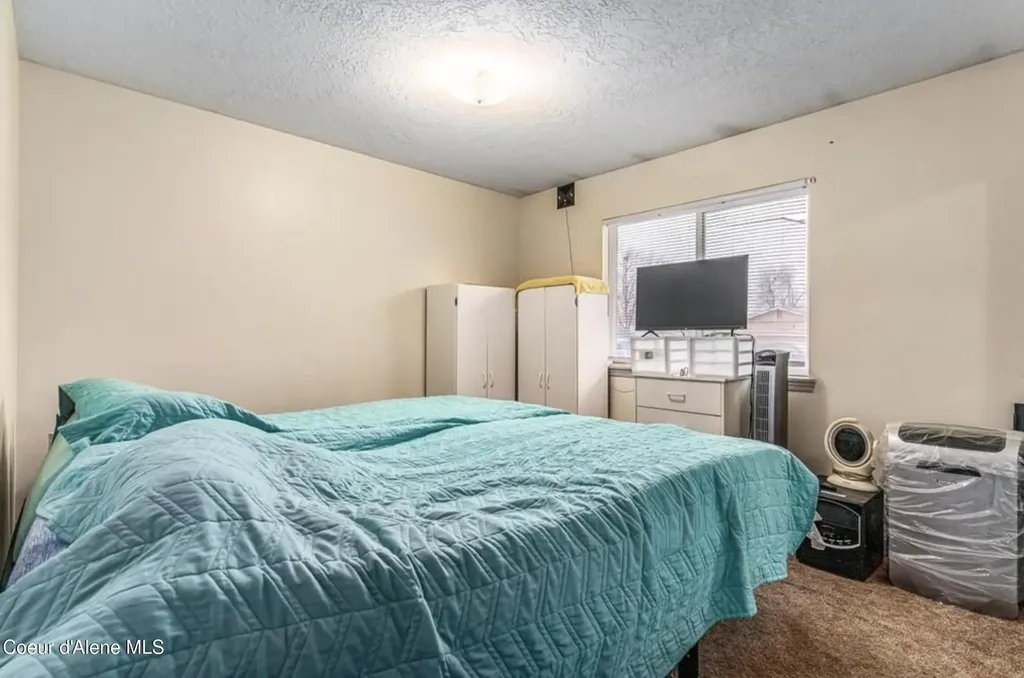 3024 N Hogan Street Spokane WA 99207