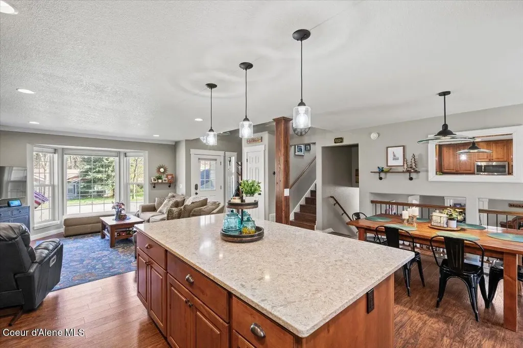 602 S Shoreline Court Post Falls ID 83854