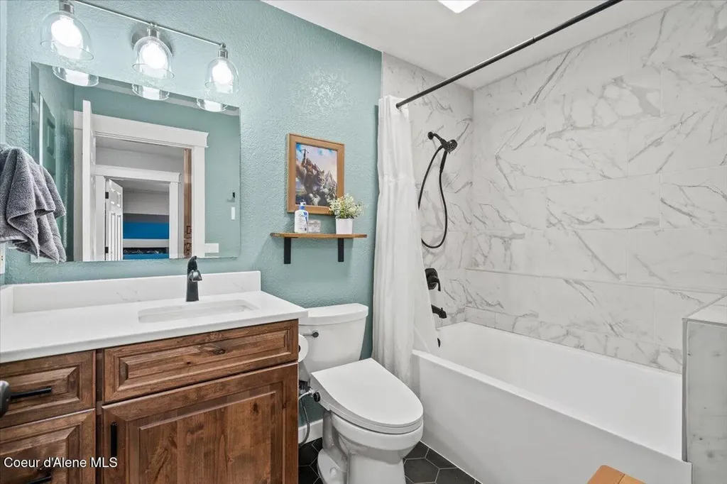 602 S Shoreline Court Post Falls ID 83854