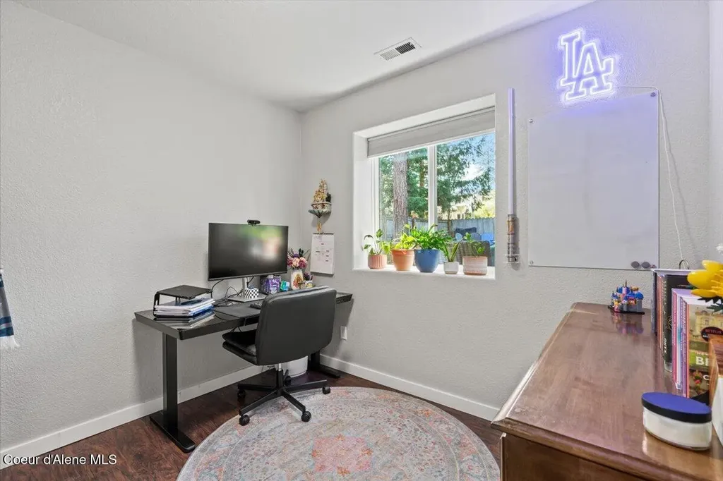 602 S Shoreline Court Post Falls ID 83854