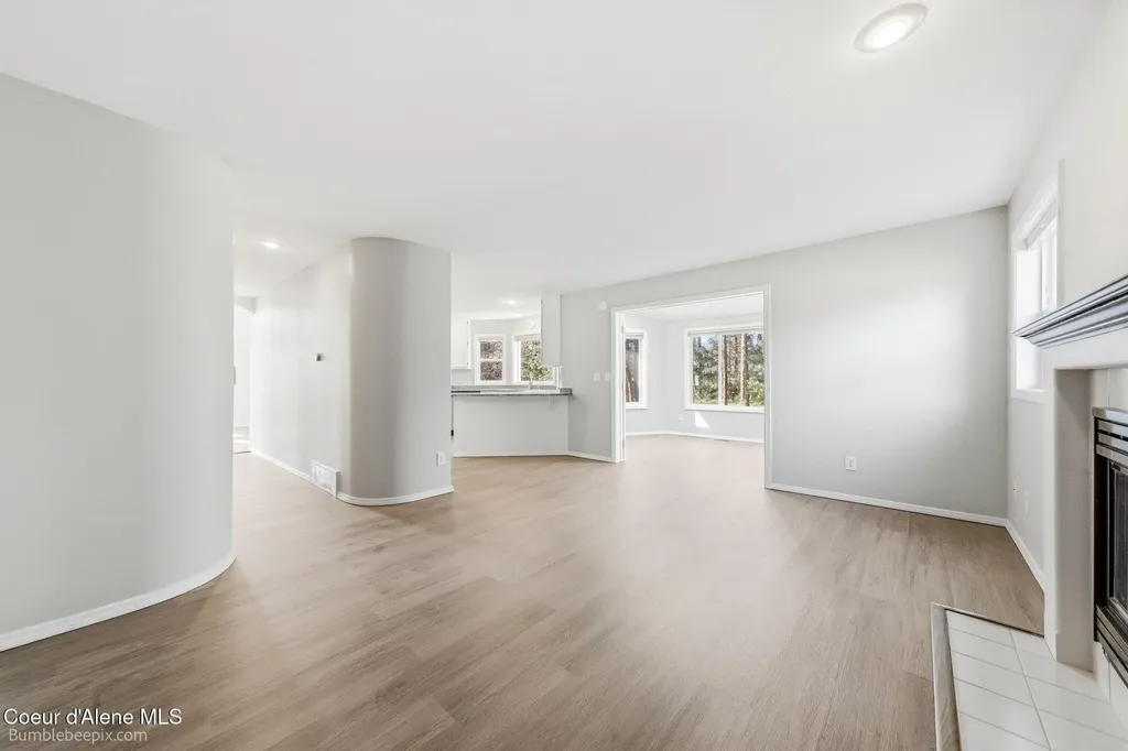 900 S Riverside Harbor Drive Post Falls ID 83854
