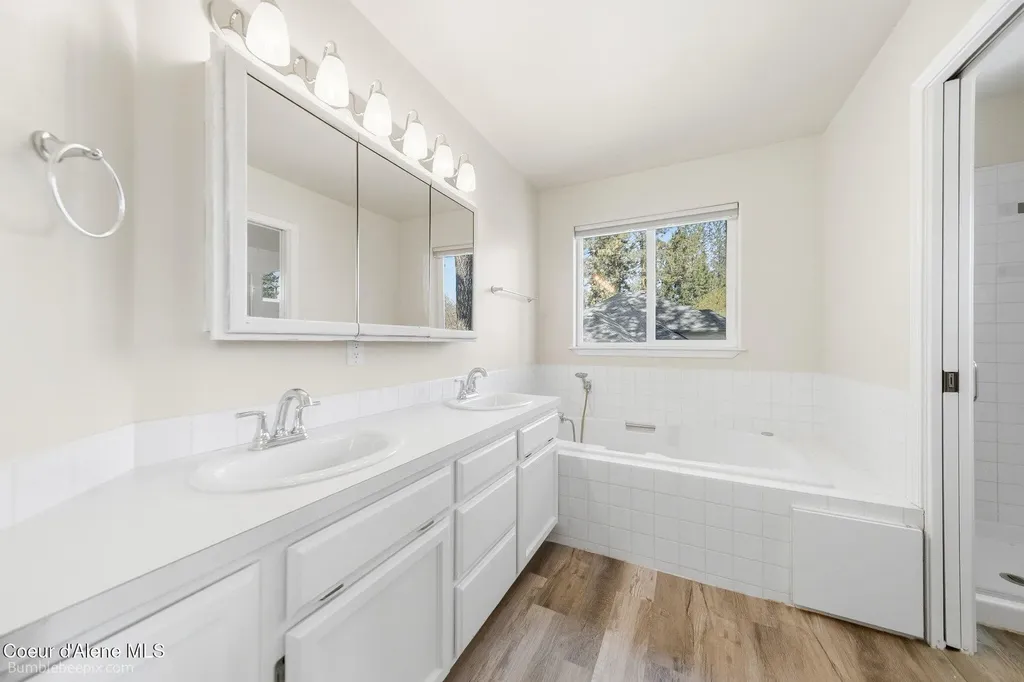 900 S Riverside Harbor Drive Post Falls ID 83854