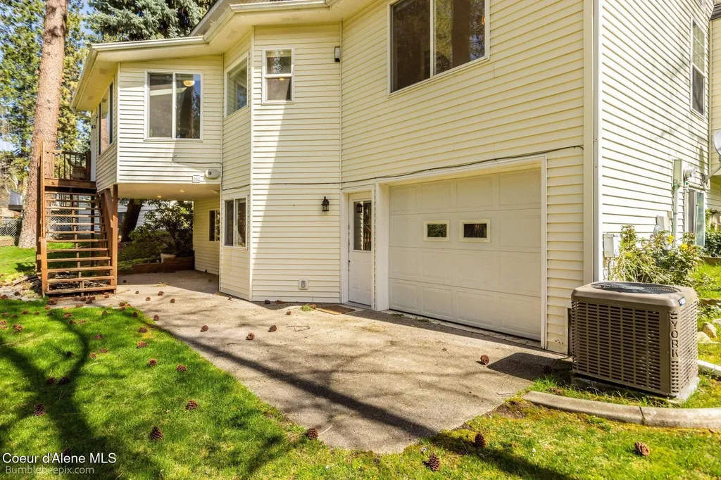 900 S Riverside Harbor Drive Post Falls ID 83854