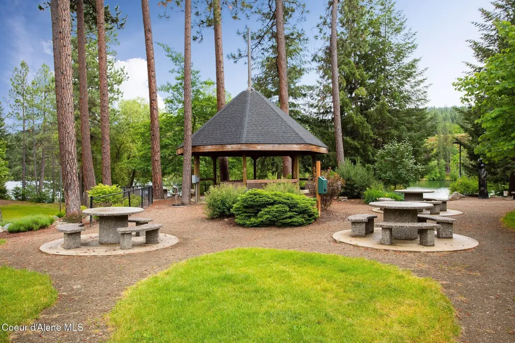 900 S Riverside Harbor Drive Post Falls ID 83854
