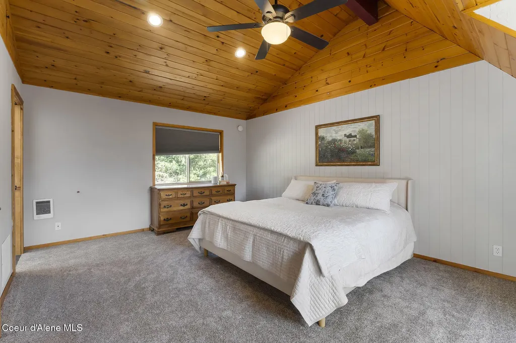 15826 W Hollister Hills Drive Hauser ID 83854