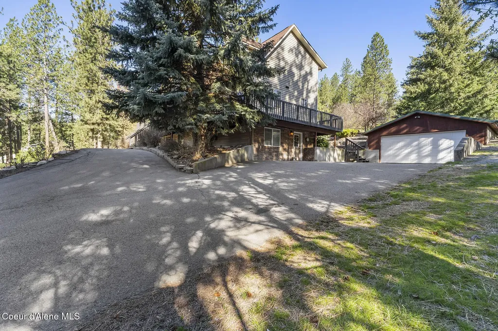 15826 W Hollister Hills Drive Hauser ID 83854
