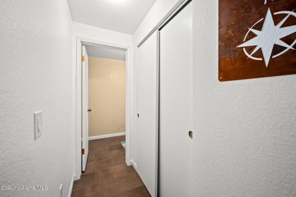 5421 W Fairway Lane Rathdrum ID 83858