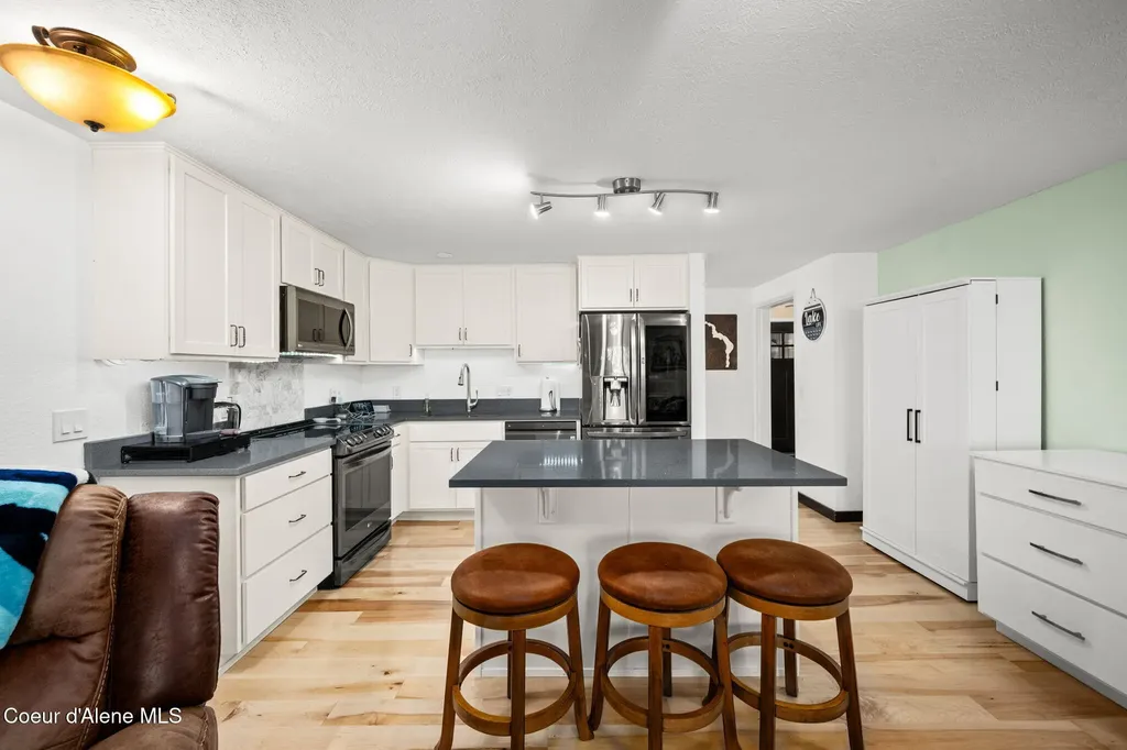 5421 W Fairway Lane Rathdrum ID 83858