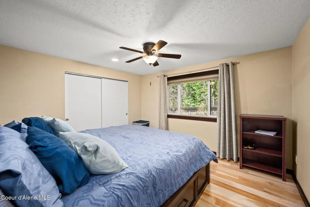 5421 W Fairway Lane Rathdrum ID 83858
