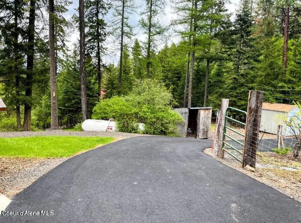 29623 S High Side Drive Worley ID 83876