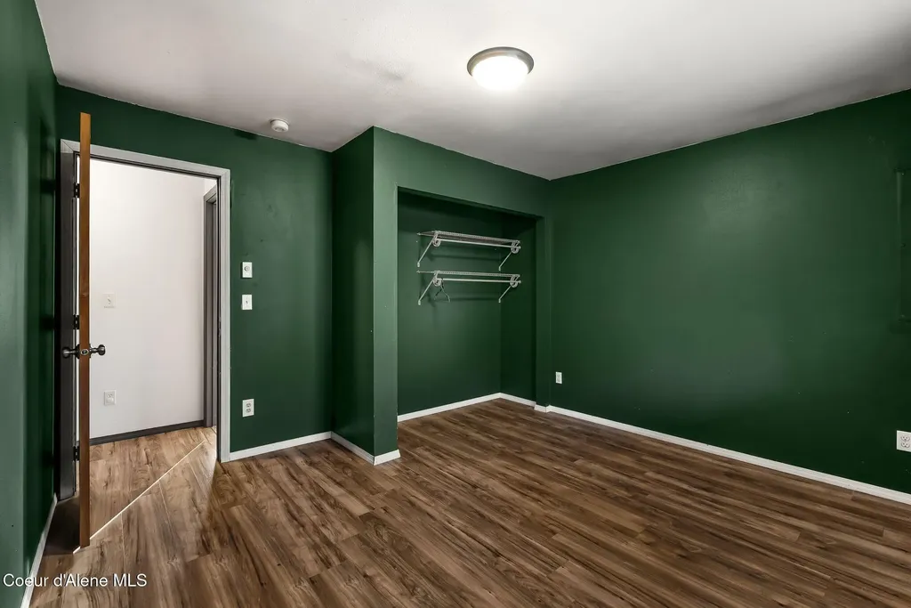 526 Mountain View Road Clark Fork ID 83811