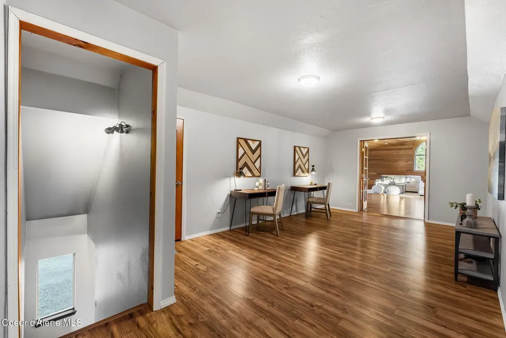 526 Mountain View Road Clark Fork ID 83811
