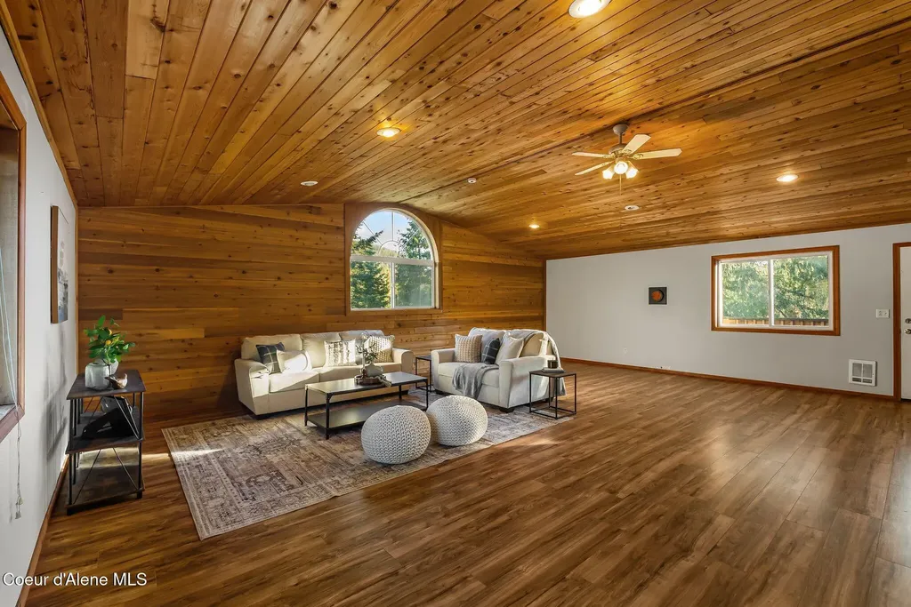 526 Mountain View Road Clark Fork ID 83811