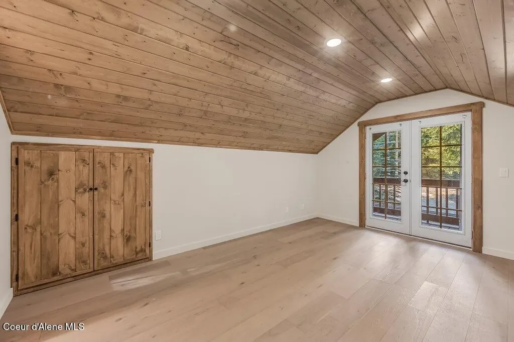 1147 Wooded Acres Drive Sagle ID 83860