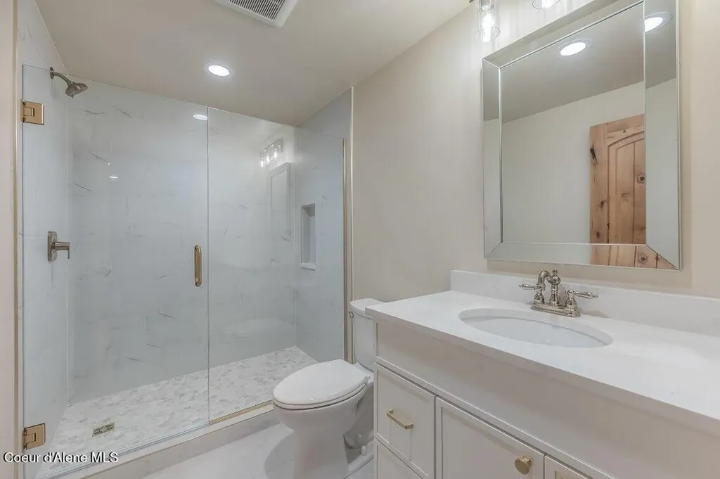1147 Wooded Acres Drive Sagle ID 83860