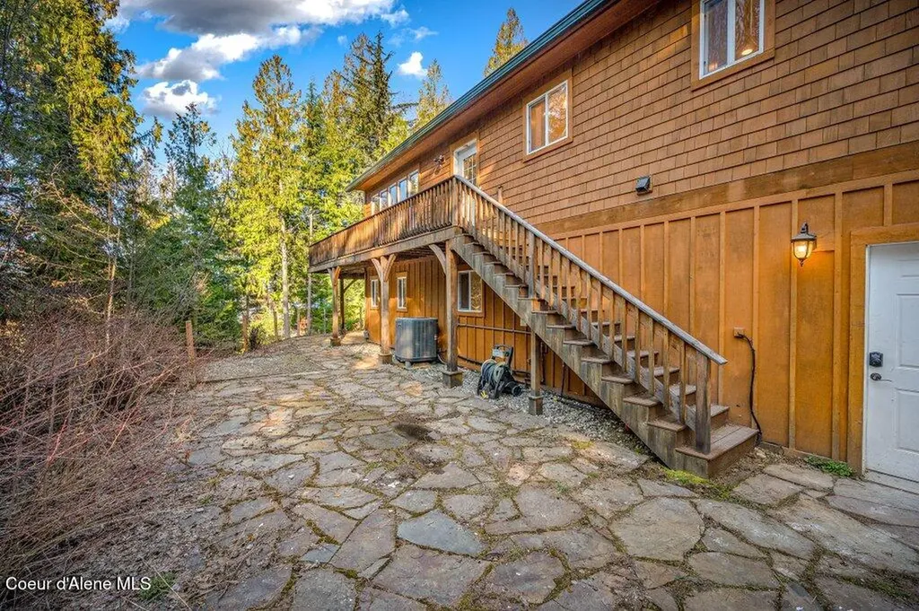 1147 Wooded Acres Drive Sagle ID 83860