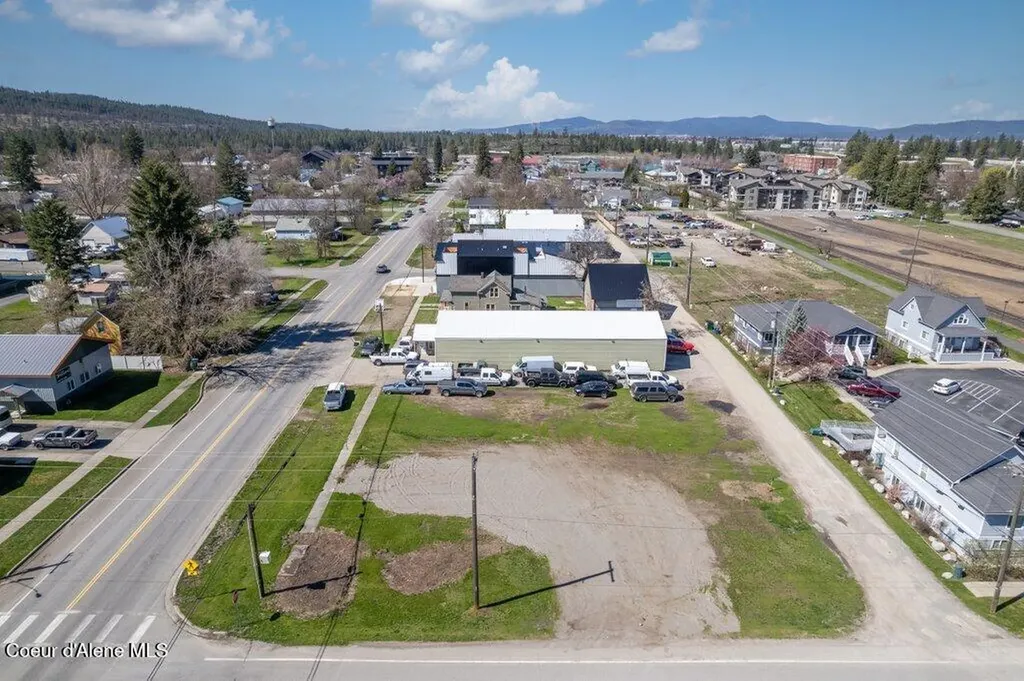517 E 3rd Avenue Post Falls ID 83854