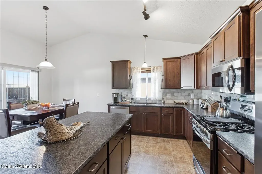 2903 N Madeira Street Post Falls ID 83854